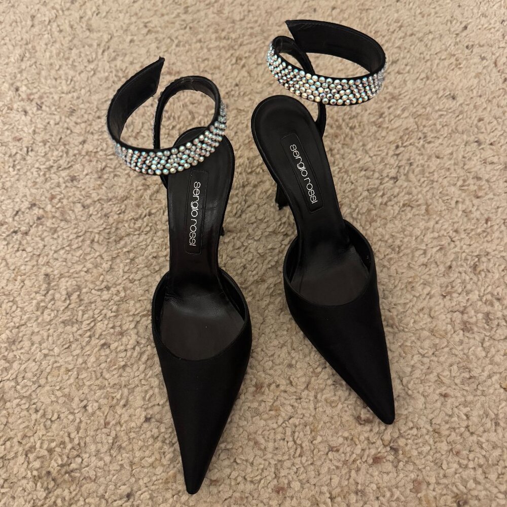 Elegant Sergio Rossi Swarovski Crystal Strap Pointed Pumps EU 37